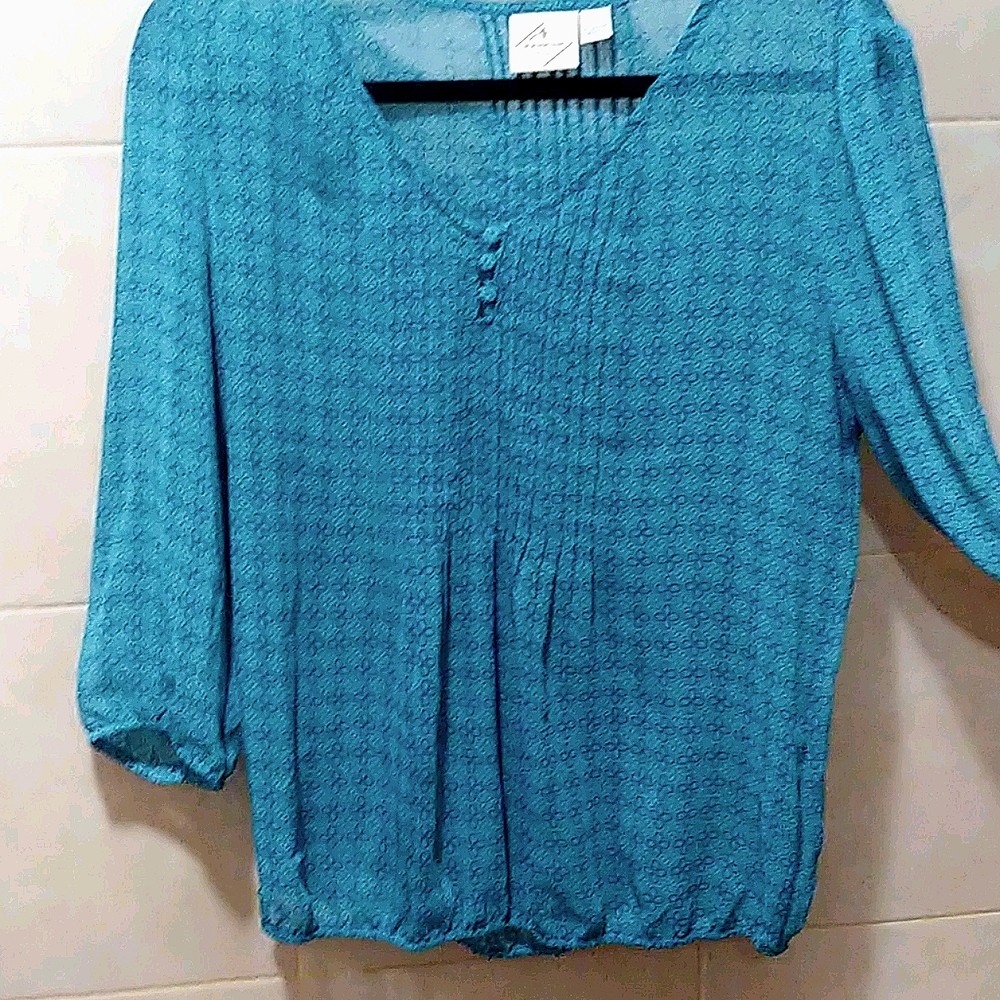 Women's blouse